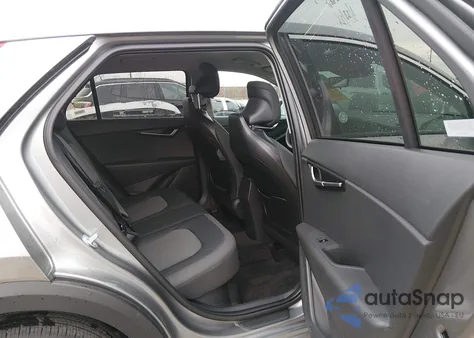 2025 Kia Niro Lx z USA, uszkodzony, nr VIN KNDCP3LE4S5310031